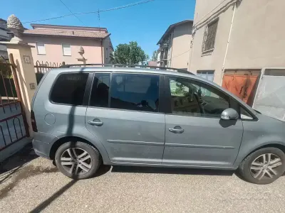 Usata VW Touran Conceptline 105 CV (77 kW) 2008 Grigio Monovolume