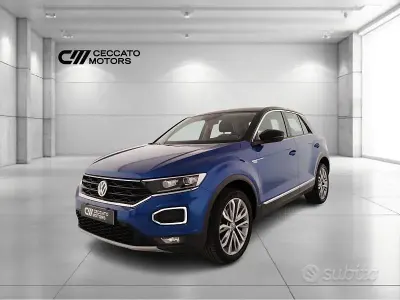 Usata VW T-Roc Style 150 CV (110 kW) 2019 Blu SUV
