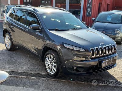 Usata Jeep Cherokee Longitude 185 CV (136 kW) 2015 Grigio SUV