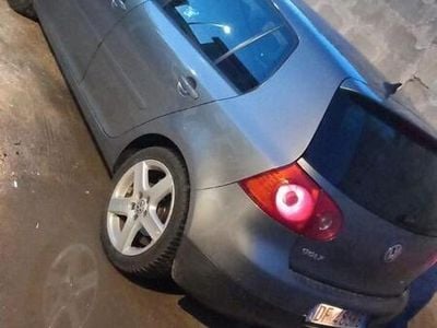 Usata VW Golf V 2008 Utilitaria