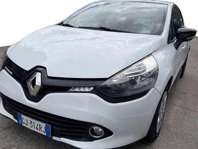 Usata Renault Clio IV 75 CV (55 kW) 2013 Bianco Berlina