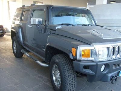 Hummer H3