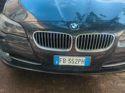 Usata BMW 520 163 CV (119 kW) 2010 Nero Station wagon