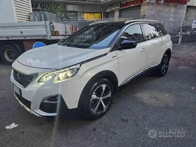 Usata Peugeot 5008 GT-line 131 CV (96 kW) 2019 Bianco SUV