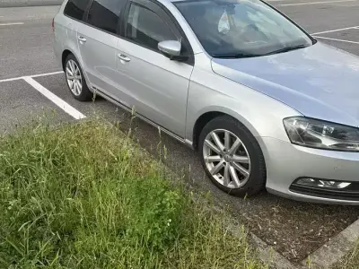 Usata VW Passat 140 CV (102 kW) 2013 Giallo Station wagon