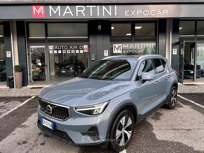 Usata Volvo XC40 Core 129 CV (94 kW) 2022 Grigio SUV