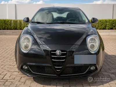 Usata Alfa Romeo MiTo Progression 95 CV (69 kW) 2011 Nero Utilitaria
