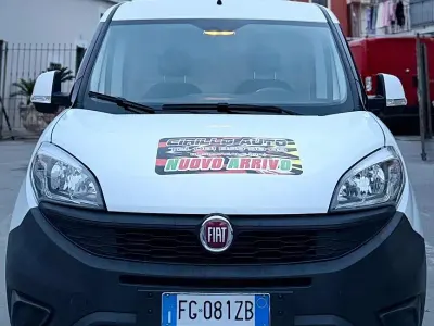 Usata Fiat Doblò 105 CV (77 kW) 2017 Bianco Monovolume