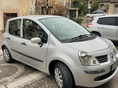 Usata Renault Modus 2006 Grigio Monovolume