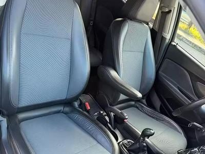 Usata Opel Mokka 130 CV (95 kW) 2014 Bianco SUV