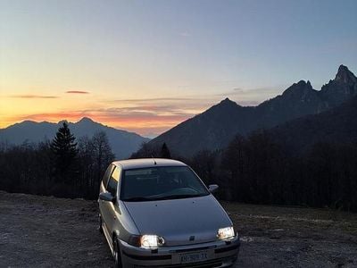 Usata Fiat Punto 1995 Grigio Berlina