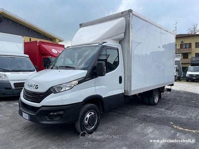 Usata Iveco Daily 140 CV (102 kW) 2024 Bianco Berlina