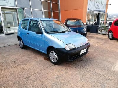 Usata Fiat 600 Active 54 CV (39 kW) 2009 Blu Utilitaria