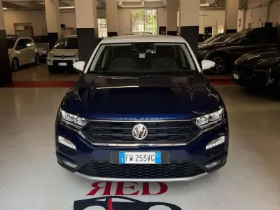 Usata VW T-Roc Style 116 CV (85 kW) 2019 Blu/azzurro SUV