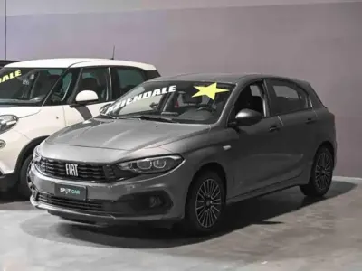 Usata Fiat Tipo Business 131 CV (96 kW) 2021 Grigio Berlina