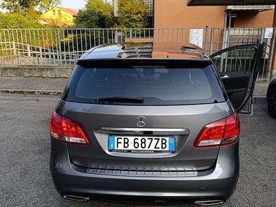 Usata Mercedes A180 Premium 109 CV (80 kW) 2015 Berlina
