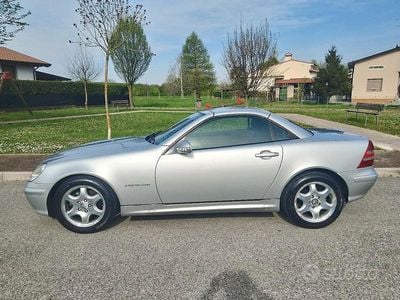 Usata Mercedes SLK200 2001 Grigio Cabrio