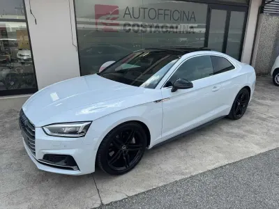 Usata Audi Sport Quattro S-Line 245 CV (180 kW) 2019 Bianco Coupé