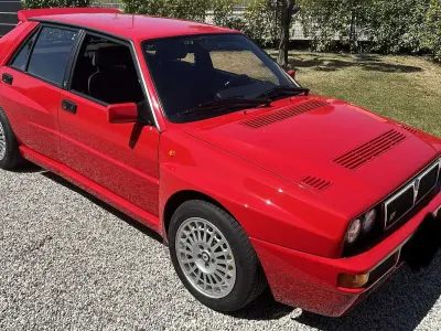 Usata Lancia Delta 205 CV (150 kW) 1991 Utilitaria