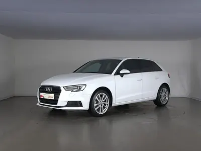 Usata Audi A3 Business 116 CV (85 kW) 2019 Bianco ibis Berlina