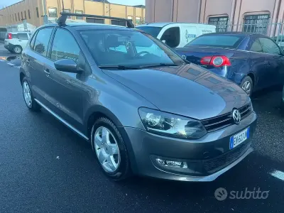 Usata VW Polo Comfortline 75 CV (55 kW) 2012 Grigio Utilitaria