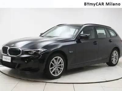 Usata BMW 320e Efficient Dynamics 203 CV (149 kW) 2023 Nero Station wagon
