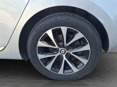 Usata Renault Clio Techno 2023 Grigio chiaro Utilitaria