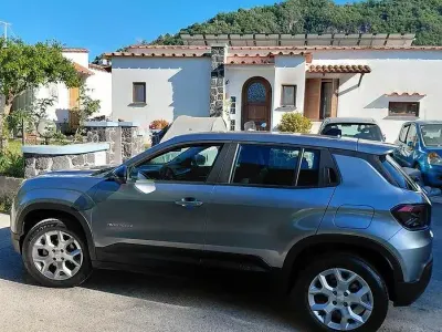 Usata Jeep Avenger Altitude 101 CV (74 kW) 2023 Grigio SUV