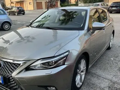 Usata Lexus CT200h Executive Line 99 CV (72 kW) 2018 Berlina