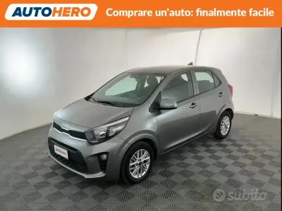 Usata Kia Picanto Urban 67 CV (49 kW) 2024 Grigio Utilitaria