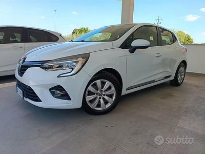 Usata Renault Clio V Intens 86 CV (63 kW) 2020 Bianco Berlina