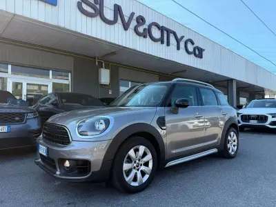 Usata Mini Cooper Countryman 136 CV (100 kW) 2017 Beige SUV