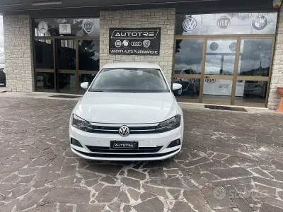 Begagnad VW Polo Comfortline 80 HK (58 kW) 2018 Vit Halvkombi