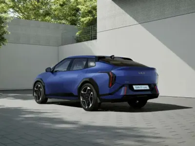 Nuova Kia EV4 Air 50 kW (68 CV) 2026 Argento SUV