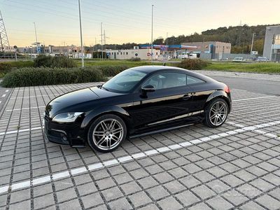 Nero Usata 2011 Audi TT Ambiente Coupé | 15.600 € (Cara)