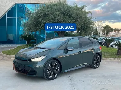 Nuova Cupra Born VZ 88 kW (121 CV) 2025 Verde Utilitaria