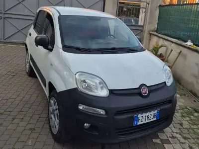 Usata Fiat Panda 4x4 86 CV (63 kW) 2019 Bianco Utilitaria