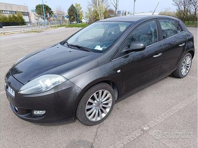Usata Fiat Bravo Emotion 120 CV (88 kW) 2011 Grigio Utilitaria