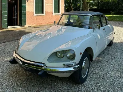 Usata Citroën DS 99 CV (72 kW) 1972 Bianco Berlina