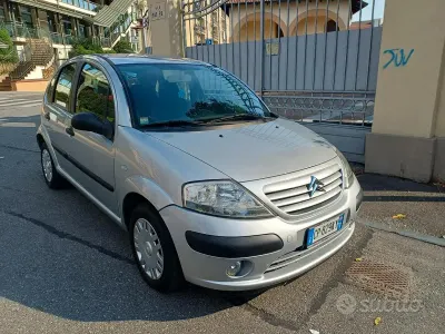 Usata Citroën C3 60 CV (44 kW) 2004 Grigio Berlina