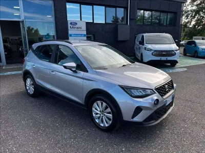 Usata Seat Arona Style 95 CV (69 kW) 2022 Argento SUV
