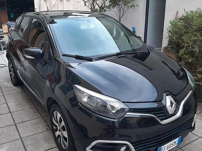 Usata Renault Captur 115 CV (84 kW) 2016 Nero SUV