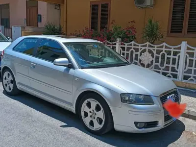 Usata Audi A3 150 CV (110 kW) 2006 Grigio Utilitaria