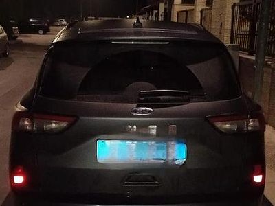 Usata Ford Kuga 120 CV (88 kW) 2023 Grigio SUV