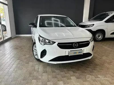 Usata Opel Corsa Edition 100 CV (73 kW) 2021 Bianco Utilitaria