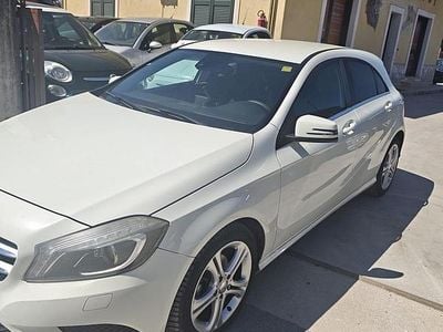 Occasion Mercedes A180 109 ch (80 kW) 2015 Blanc Berline