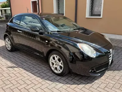Usata Alfa Romeo MiTo 85 CV (62 kW) 2014 Nero Utilitaria