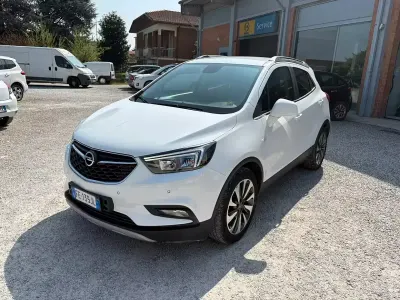 Usata Opel Mokka X 140 CV (102 kW) 2016 Bianco SUV