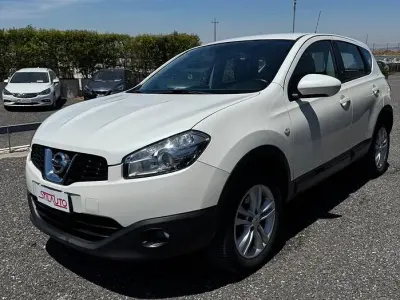 Usata Nissan Qashqai Acenta 110 CV (80 kW) 2013 Bianco SUV