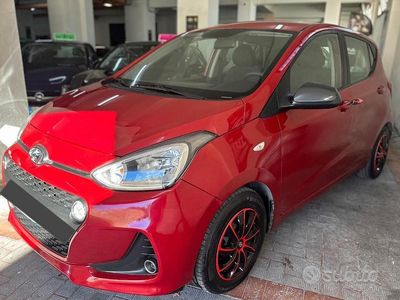 Usata Hyundai i10 83 CV (61 kW) 2018 Rosso Utilitaria